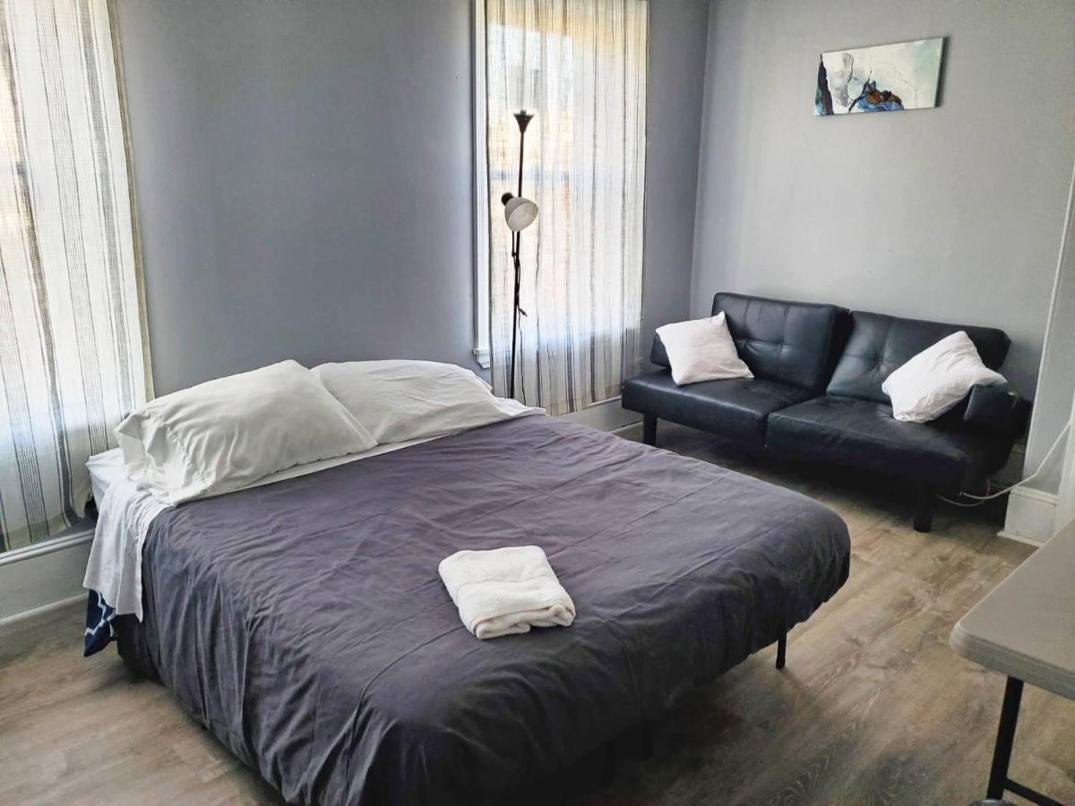 1 Bdrm Apartment With 2 Queen Beds & Small Kitchenette Philadelphia Exterior photo