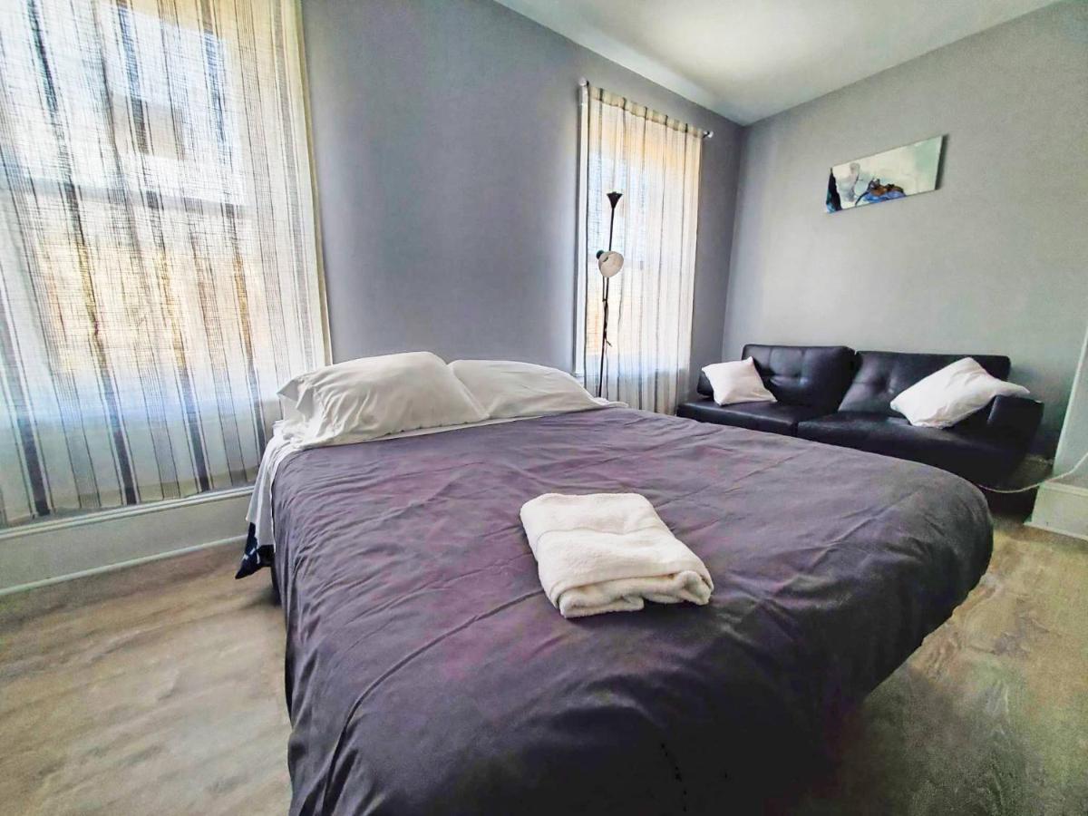 1 Bdrm Apartment With 2 Queen Beds & Small Kitchenette Philadelphia Exterior photo